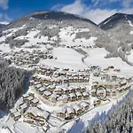 Near Arena Wildkogel Domek alpejski Neukirchen am Großvenediger